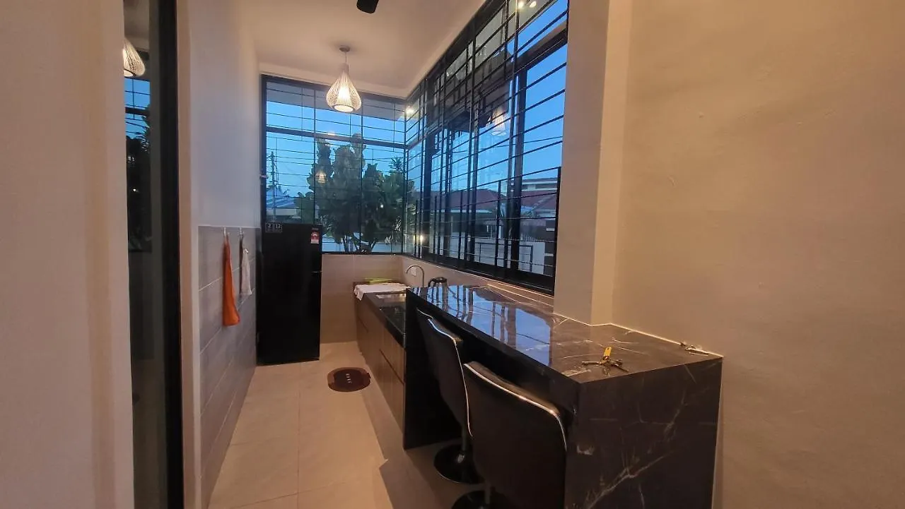 Fairy Retreat Private Pool Cottage Ipoh, Bbq, Ktv, 10-12 Pax 0*, ايبوه ماليزيا