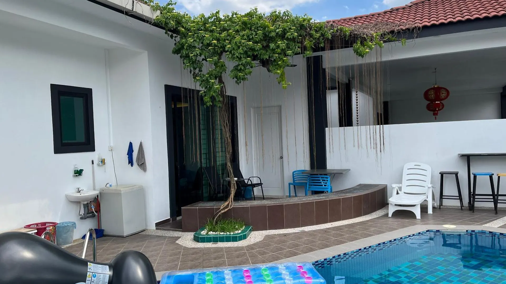 Fairy Retreat Private Pool Cottage Ipoh, Bbq, Ktv, 10-12 Pax بيت للعطل
